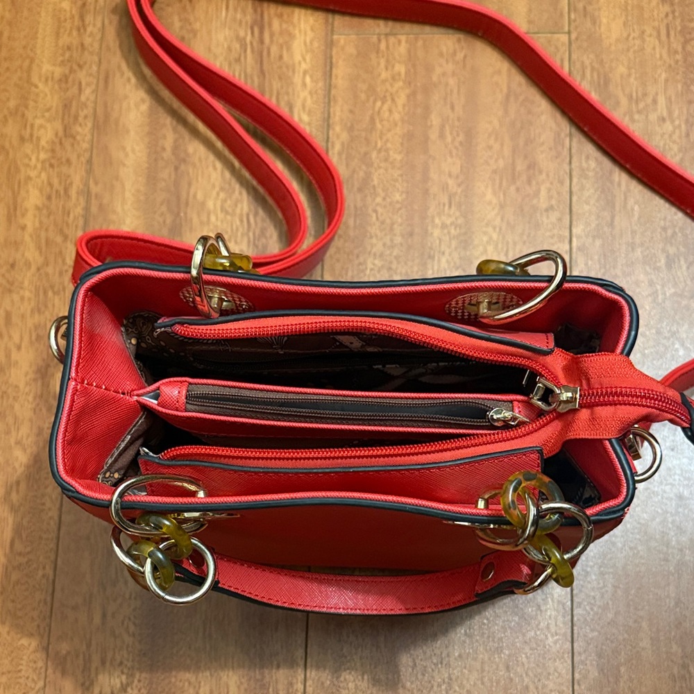 Red Handbag - Picture 2 of 5